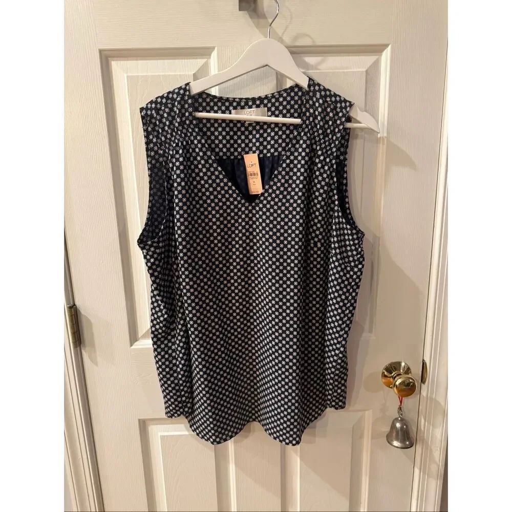 Loft Plus Black Ditsy Print Swing Tank sz 16 NWT